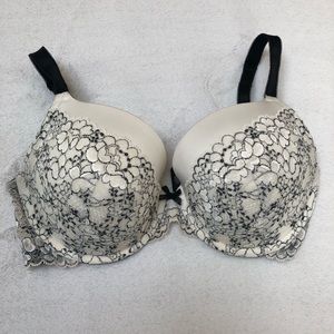 Victoria’s Secret Dream Angels Demi Bra